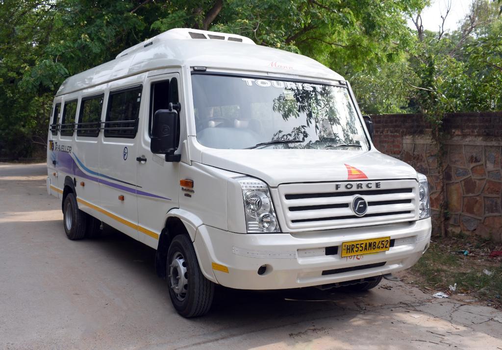 Luxury Coach on Hire in Delhi | Luxury Bus on Hire in India